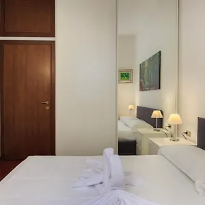 Flat In Citylife Near Metro! Milano