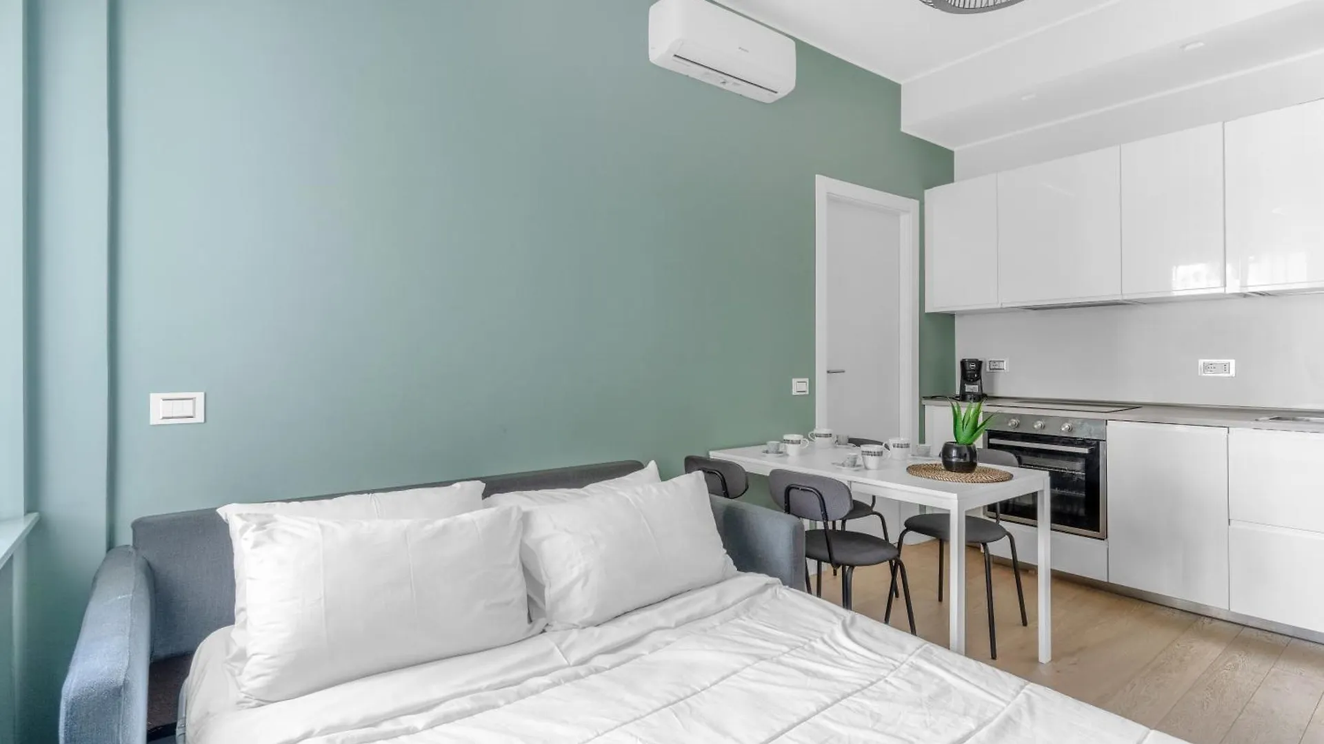 Sil5 - Apartment Bright - Luxury Milan